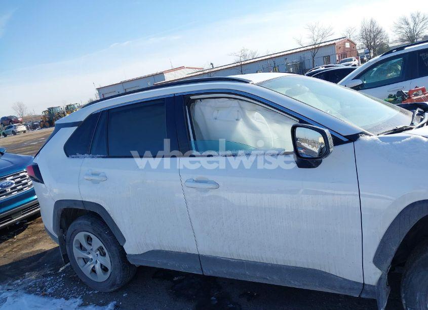 Photo 13 of 2019 Toyota Rav4 LE (VIN 2T3H1RFV5KW037812)