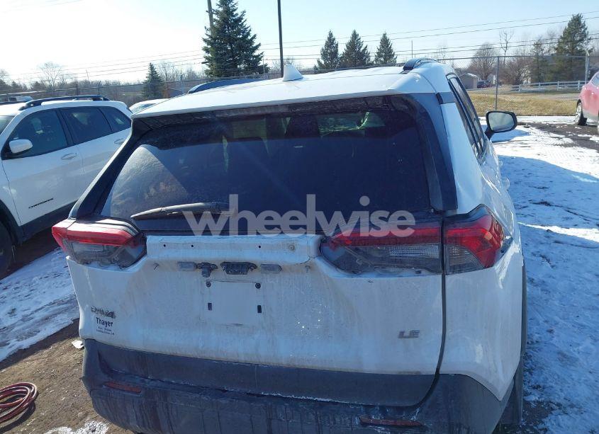 Photo 16 of 2019 Toyota Rav4 LE (VIN 2T3H1RFV5KW037812)