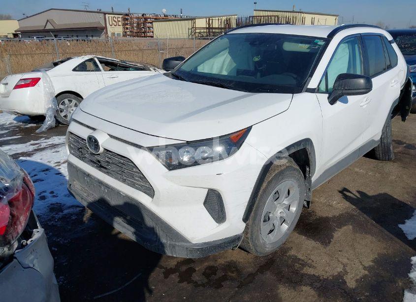 Photo 2 of 2019 Toyota Rav4 LE (VIN 2T3H1RFV5KW037812)