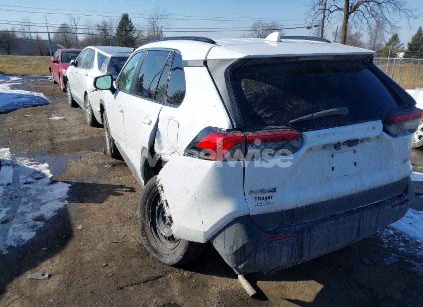 Photo 3 of 2019 Toyota Rav4 LE (VIN 2T3H1RFV5KW037812)