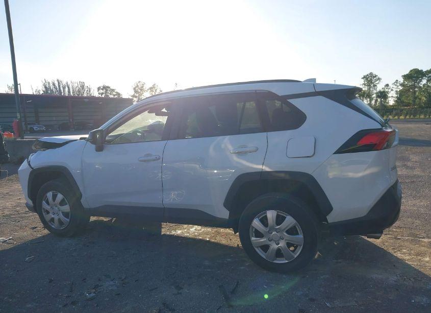 Photo 14 of 2020 Toyota Rav4 LE (VIN 2T3H1RFV5LC040213)