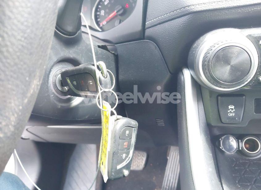 Photo 11 of 2020 Toyota Rav4 LE (VIN 2T3H1RFV5LC042849)