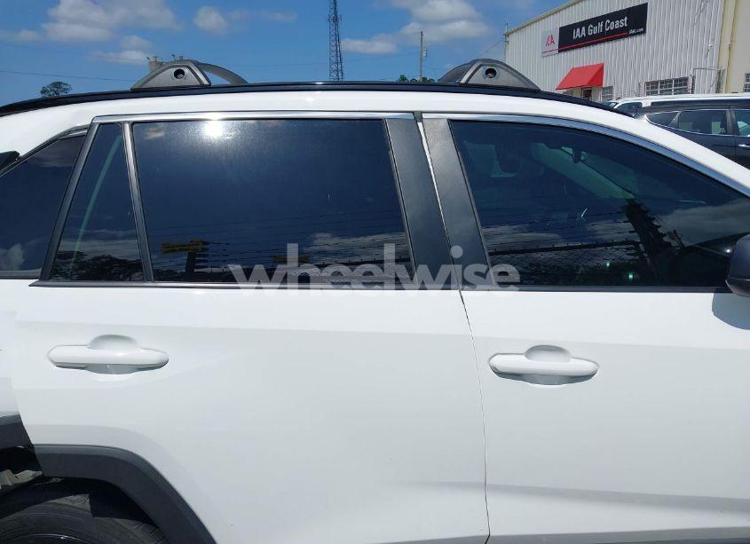 Photo 13 of 2020 Toyota Rav4 LE (VIN 2T3H1RFV5LC042849)