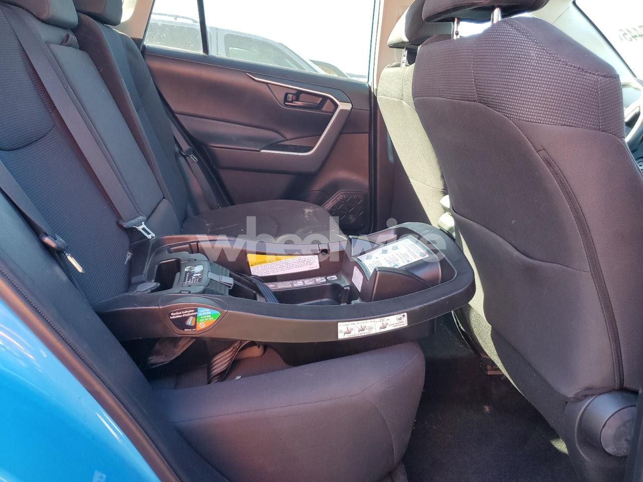 Photo 11 of 2020 TOYOTA RAV4 LE (VIN 2T3H1RFV5LW060475)