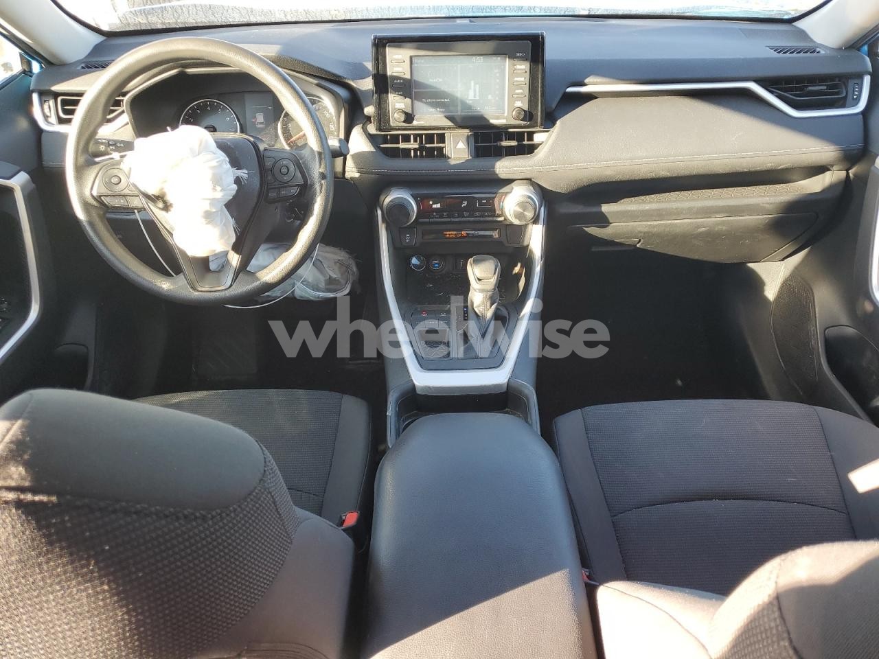 Photo 8 of 2020 TOYOTA RAV4 LE (VIN 2T3H1RFV5LW060475)