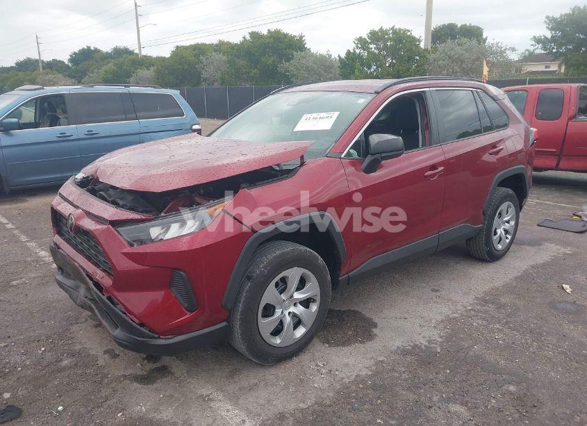 Photo 2 of 2020 Toyota Rav4 LE (VIN 2T3H1RFV5LW067944)