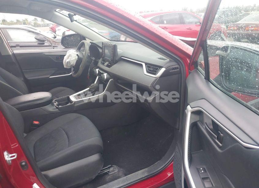 Photo 5 of 2020 Toyota Rav4 LE (VIN 2T3H1RFV5LW067944)