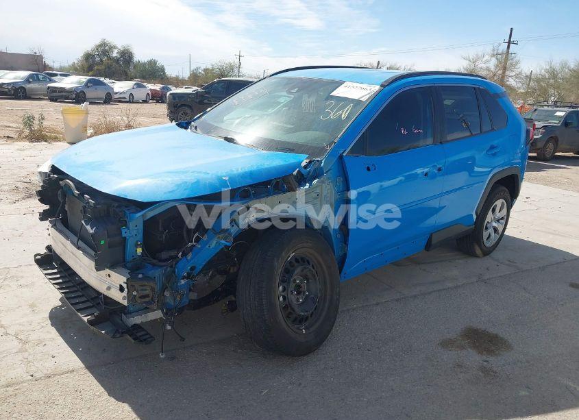 Photo 2 of 2020 Toyota Rav4 LE (VIN 2T3H1RFV5LW069810)