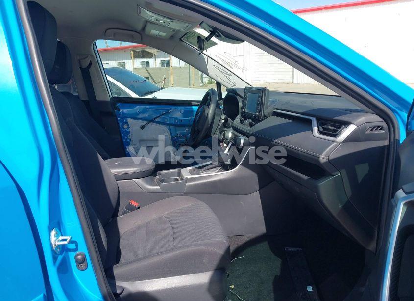 Photo 5 of 2020 Toyota Rav4 LE (VIN 2T3H1RFV5LW069810)