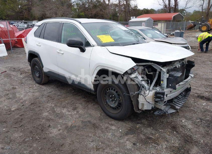 2021 Toyota Rav4 LE (VIN 2T3H1RFV5MC148798) main photo