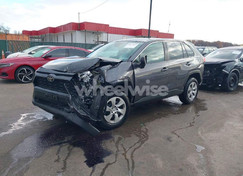 Photo 2 of 2022 Toyota Rav4 LE (VIN 2T3H1RFV5NW186905)