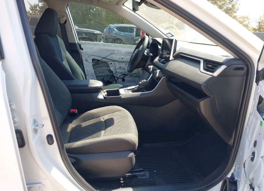 Photo 5 of 2023 Toyota Rav4 LE (VIN 2T3H1RFV5PC240210)