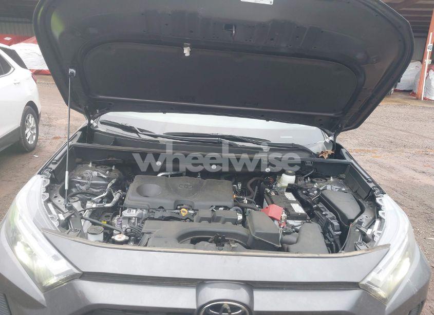 Photo 10 of 2024 Toyota Rav4 LE (VIN 2T3H1RFV5RC252425)