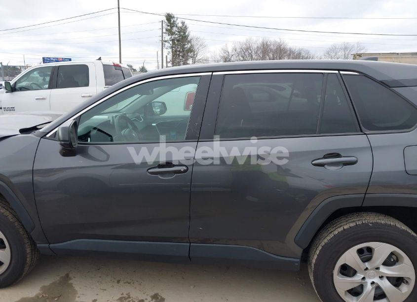 Photo 14 of 2024 Toyota Rav4 LE (VIN 2T3H1RFV5RW315120)