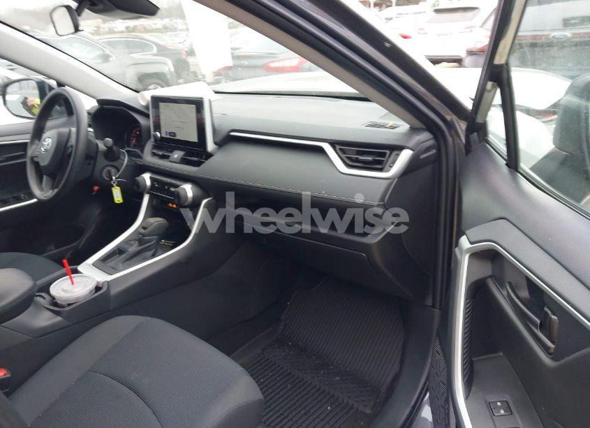 Photo 5 of 2024 Toyota Rav4 LE (VIN 2T3H1RFV5RW315120)