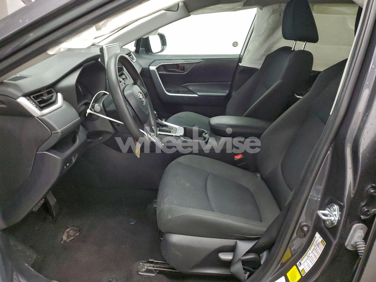 Photo 7 of 2024 TOYOTA RAV4 LE (VIN 2T3H1RFV5RW323623)