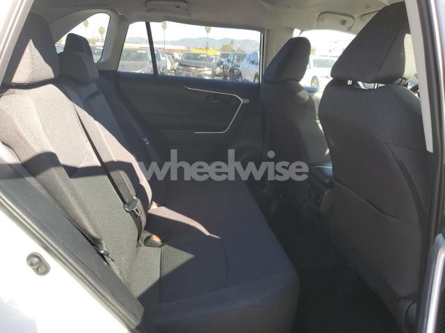 Photo 13 of 2025 TOYOTA RAV4 LE (VIN 2T3H1RFV5SW389112)