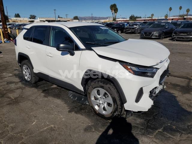 Photo 3 of 2025 TOYOTA RAV4 LE (VIN 2T3H1RFV5SW389112)