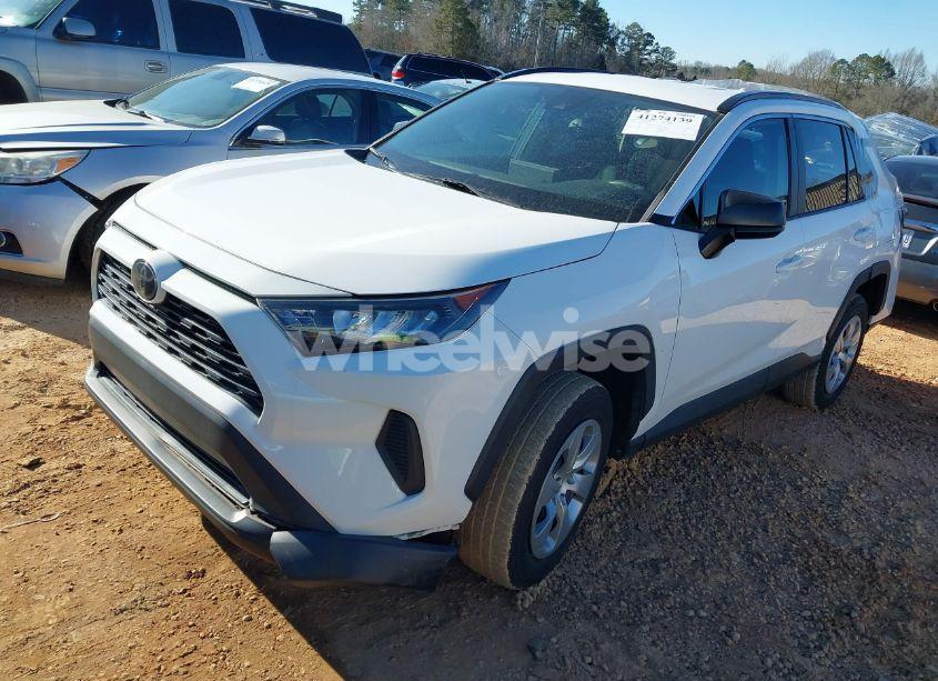 Photo 2 of 2020 Toyota Rav4 LE (VIN 2T3H1RFV6LC069039)