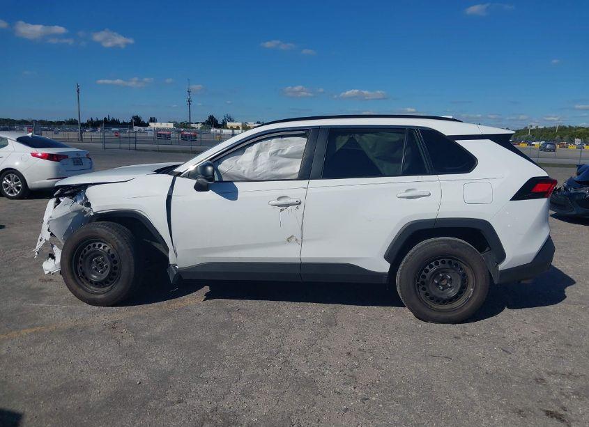 Photo 14 of 2021 Toyota Rav4 LE (VIN 2T3H1RFV6MC138989)