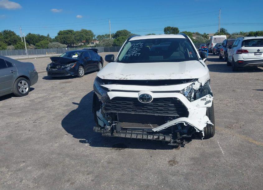 Photo 6 of 2021 Toyota Rav4 LE (VIN 2T3H1RFV6MC138989)