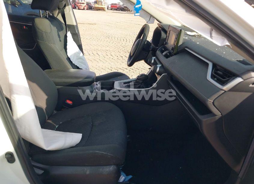 Photo 5 of 2021 Toyota Rav4 LE (VIN 2T3H1RFV6MC166453)