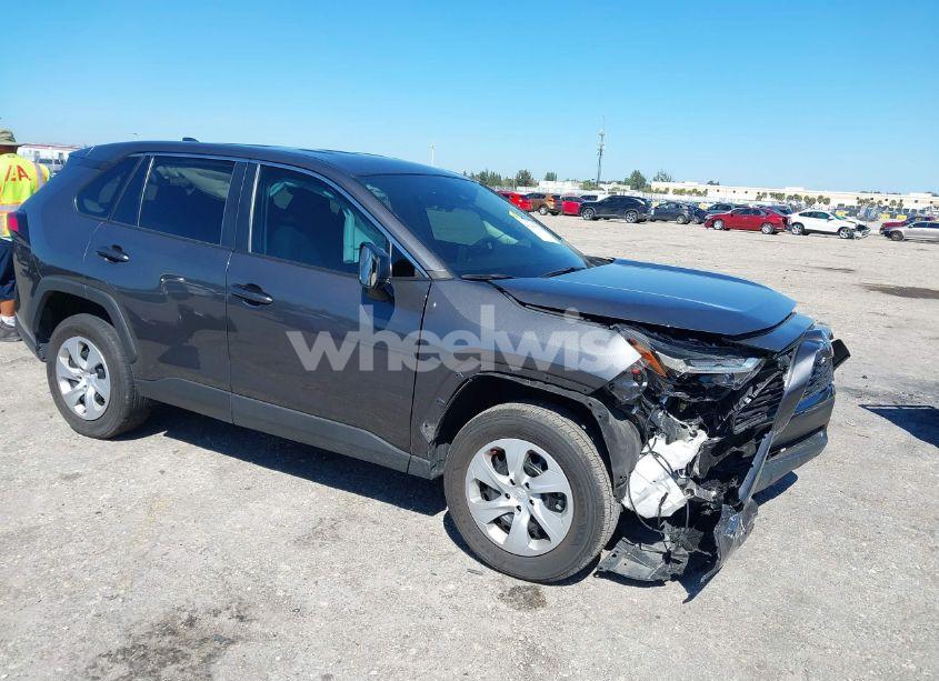 2024 Toyota Rav4 LE (VIN 2T3H1RFV6RW324344) main photo