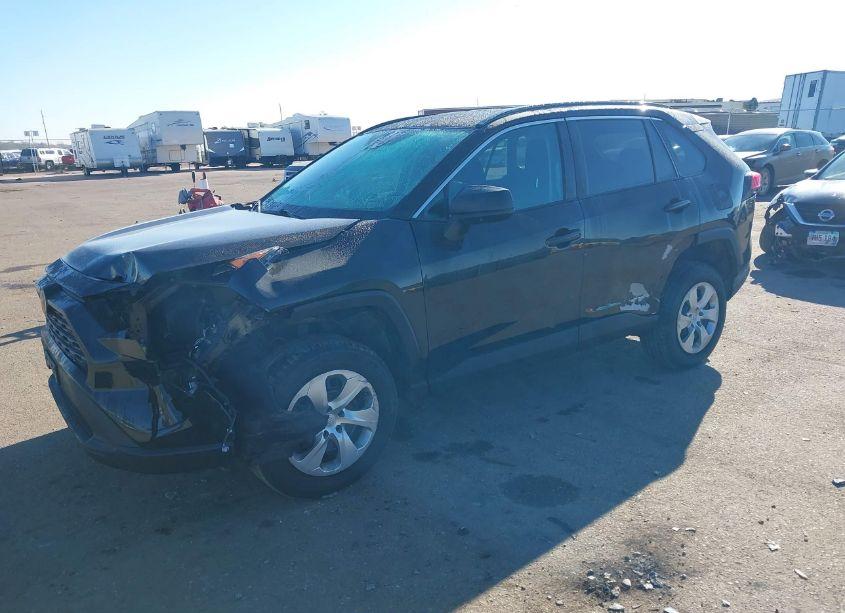 Photo 2 of 2019 Toyota Rav4 LE (VIN 2T3H1RFV7KW002981)