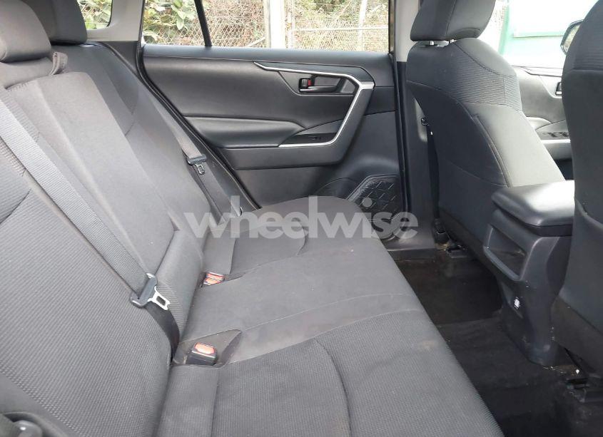 Photo 8 of 2019 Toyota Rav4 LE (VIN 2T3H1RFV7KW056409)