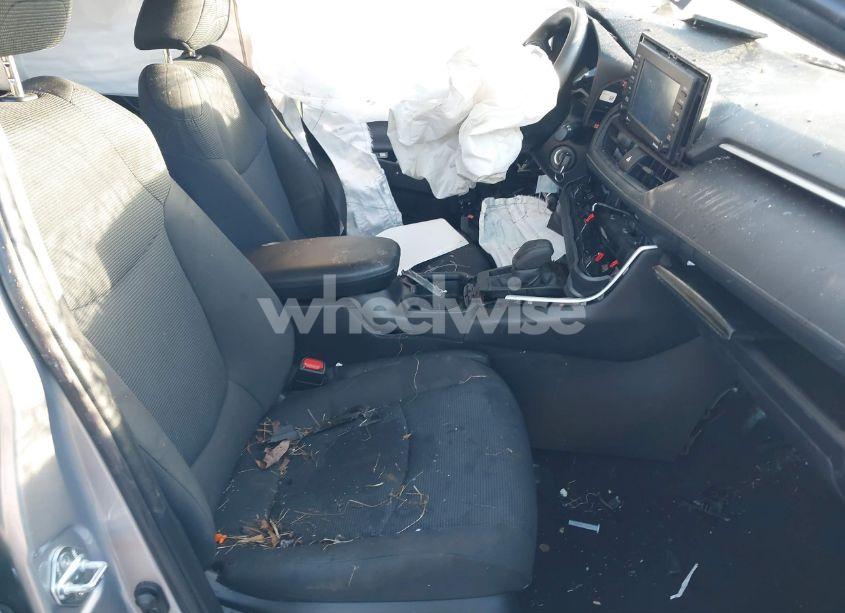 Photo 5 of 2020 Toyota Rav4 LE (VIN 2T3H1RFV7LC057384)