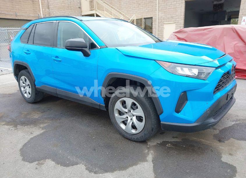 2021 Toyota Rav4 LE (VIN 2T3H1RFV7MW120211) main photo