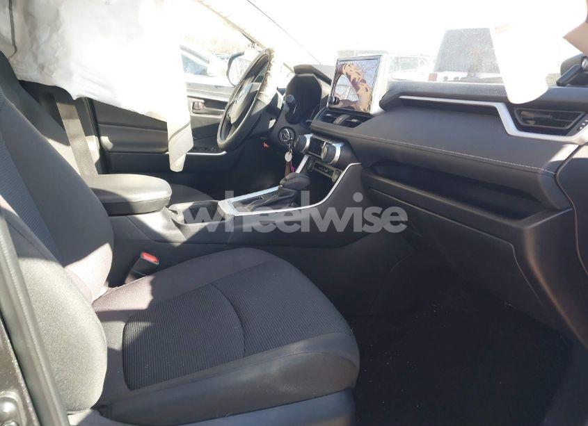 Photo 5 of 2024 Toyota Rav4 LE (VIN 2T3H1RFV7RC270344)