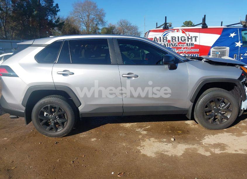 Photo 13 of 2024 Toyota Rav4 LE (VIN 2T3H1RFV7RC295924)