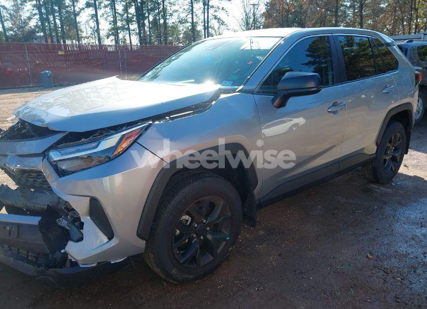 Photo 2 of 2024 Toyota Rav4 LE (VIN 2T3H1RFV7RC295924)