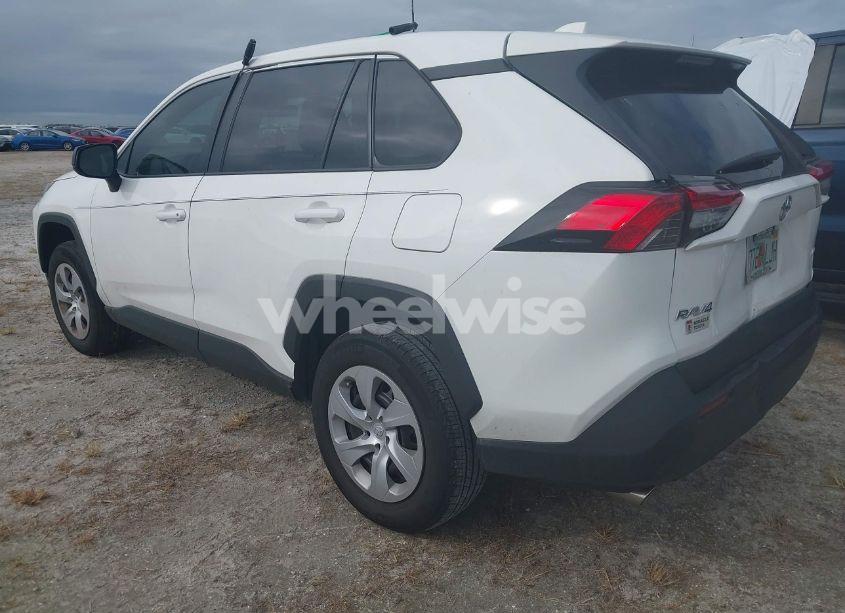 Photo 3 of 2024 Toyota Rav4 LE (VIN 2T3H1RFV7RW324269)