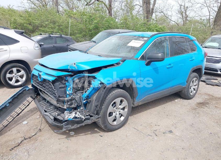Photo 2 of 2019 Toyota Rav4 LE (VIN 2T3H1RFV8KW002939)