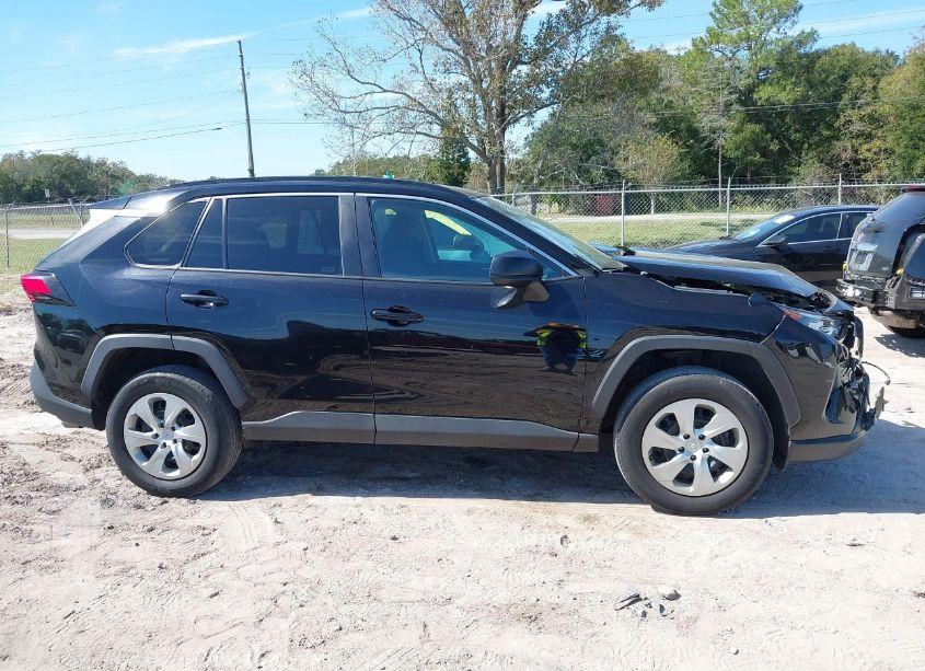 Photo 13 of 2019 Toyota Rav4 LE (VIN 2T3H1RFV8KW039196)