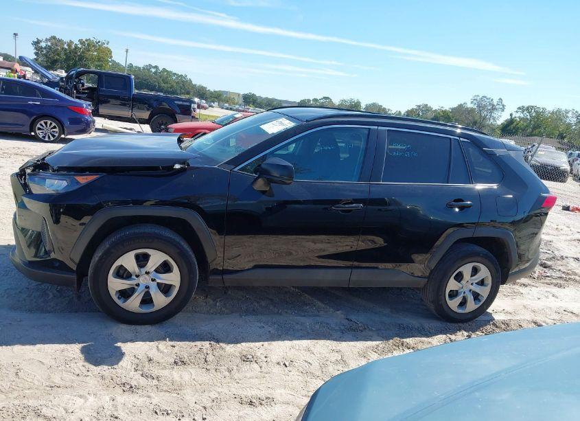 Photo 14 of 2019 Toyota Rav4 LE (VIN 2T3H1RFV8KW039196)