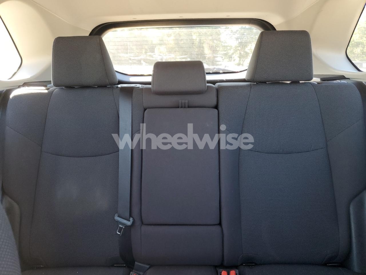 Photo 10 of 2020 TOYOTA RAV4 LE (VIN 2T3H1RFV8LW100466)