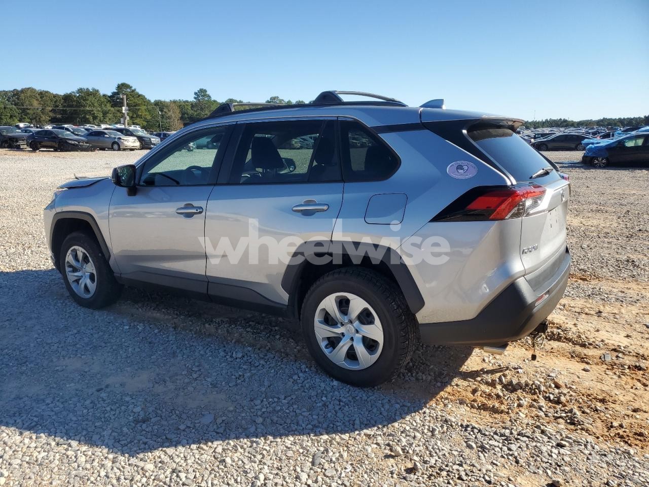Photo 2 of 2020 TOYOTA RAV4 LE (VIN 2T3H1RFV8LW100466)