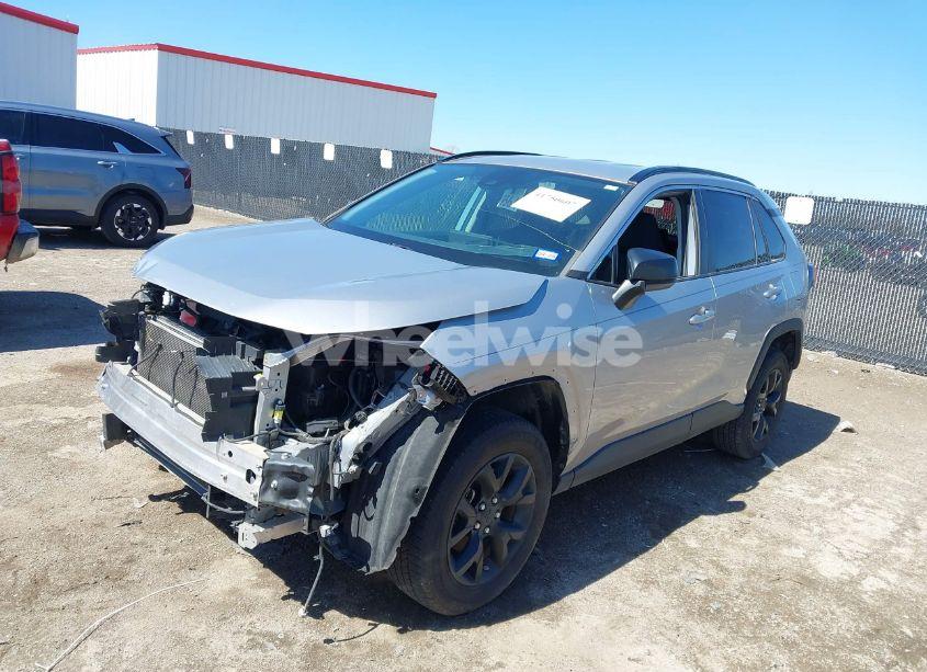 Photo 2 of 2021 Toyota Rav4 LE (VIN 2T3H1RFV8MC151565)