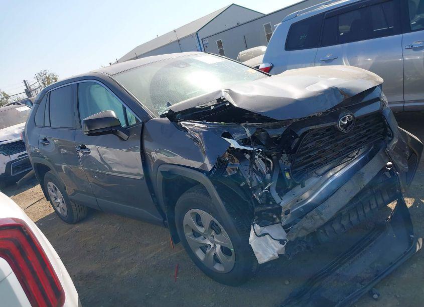 2024 Toyota Rav4 LE (VIN 2T3H1RFV8RC267713) main photo