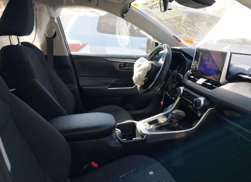 Photo 5 of 2024 Toyota Rav4 LE (VIN 2T3H1RFV8RC267713)