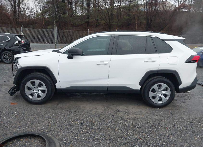 Photo 14 of 2019 Toyota Rav4 LE (VIN 2T3H1RFV9KC019377)