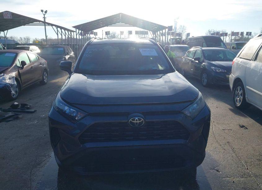 Photo 13 of 2019 Toyota Rav4 LE (VIN 2T3H1RFV9KW017529)