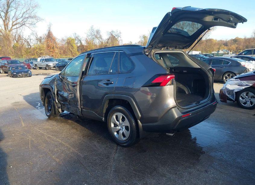 Photo 3 of 2019 Toyota Rav4 LE (VIN 2T3H1RFV9KW017529)