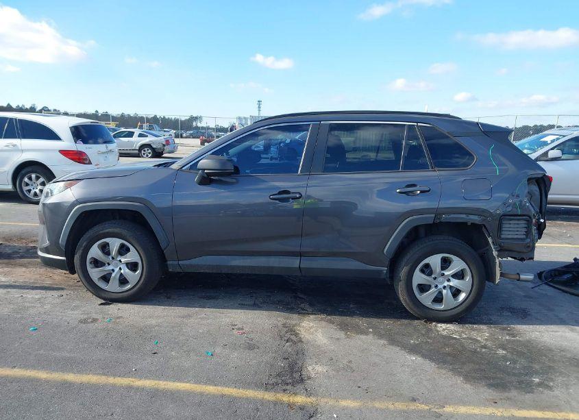 Photo 14 of 2019 Toyota Rav4 LE (VIN 2T3H1RFV9KW043211)