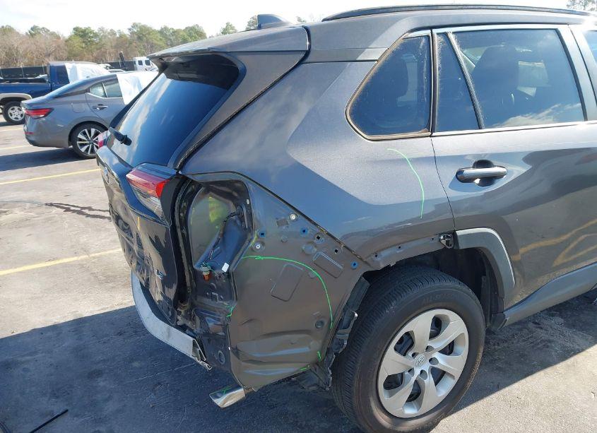 Photo 17 of 2019 Toyota Rav4 LE (VIN 2T3H1RFV9KW043211)