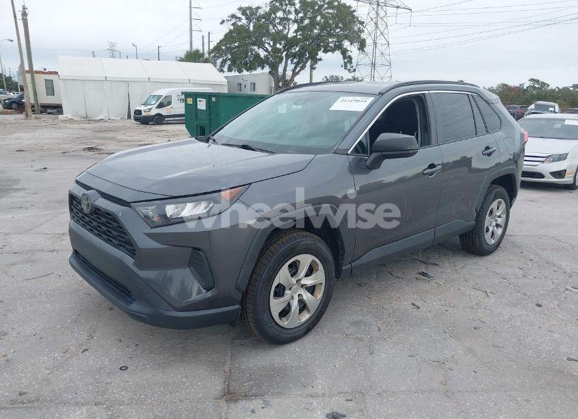 Photo 2 of 2020 Toyota Rav4 LE (VIN 2T3H1RFV9LC072906)