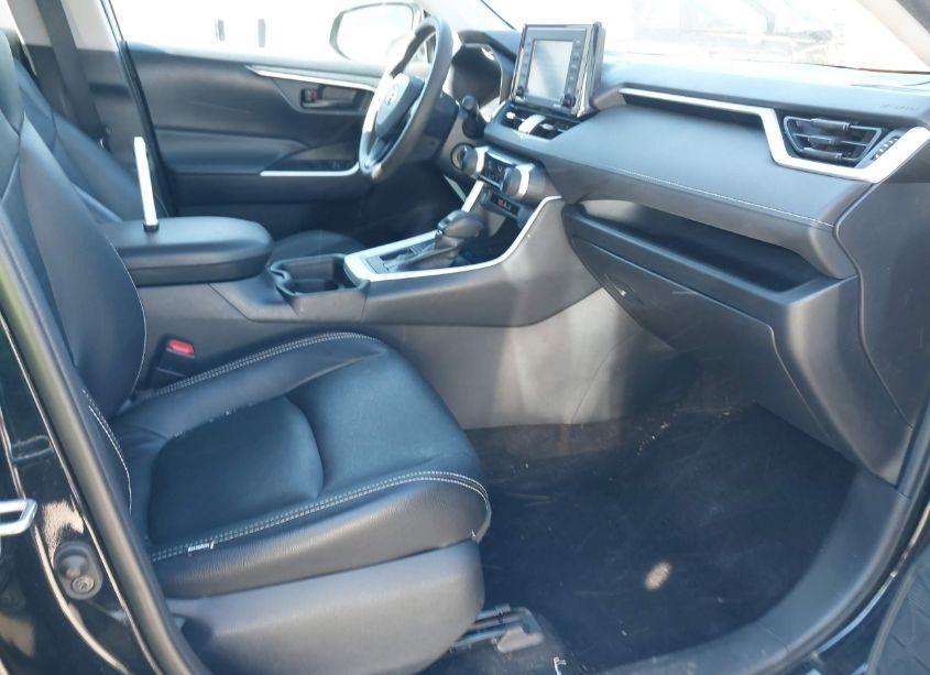 Photo 5 of 2020 Toyota Rav4 LE (VIN 2T3H1RFV9LW060186)